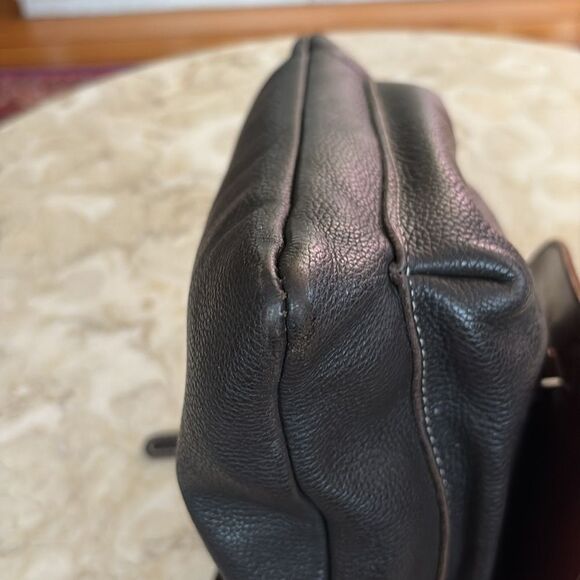 JMB Canada Kora Leather Crossbody Bag
Brown - Picture 8 of 14